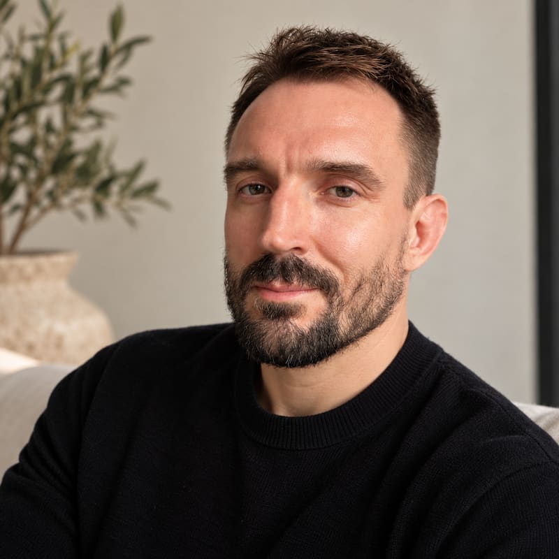 Portrait of Alex, Co-founder of EARTH